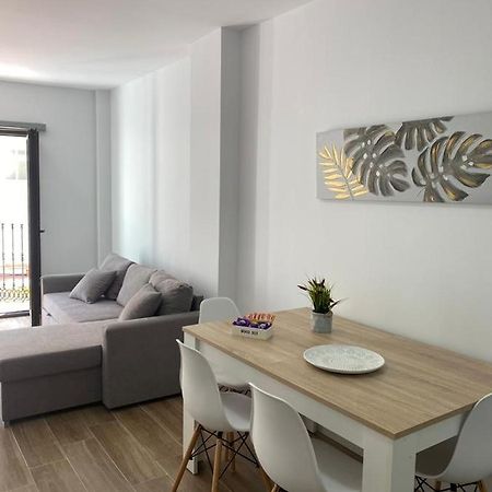 Apartamentos Marmoles Centro Malaga Ngoại thất bức ảnh